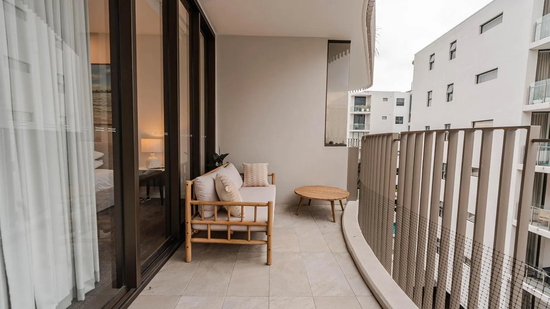 The Cosmopolitan Maroochydore 0*,  Austrália